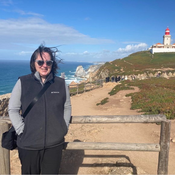 Meet your Posher, Meredith - Picture 3 of 9